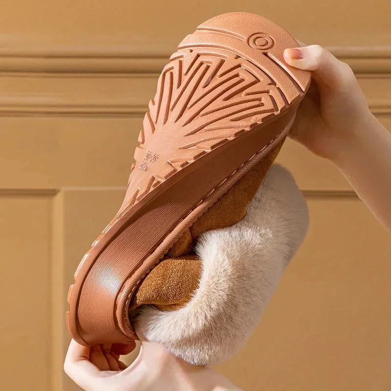 Women's platform slippers in a suede look with a fold-down faux fur collar and thick rubber sole - view 5