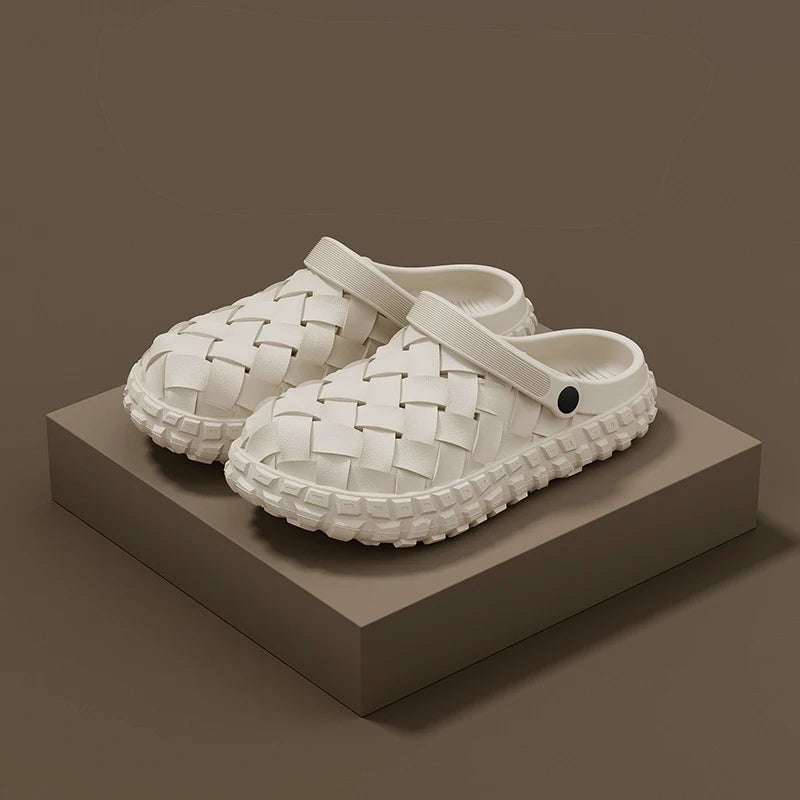 EVA clogs with a woven look, thick sole with chunky tread and swivel heel strap - white