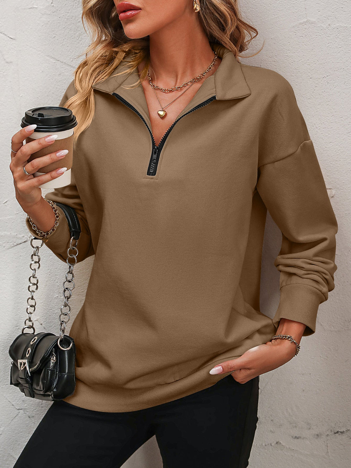 Women's half zip sweatshirt in Camel