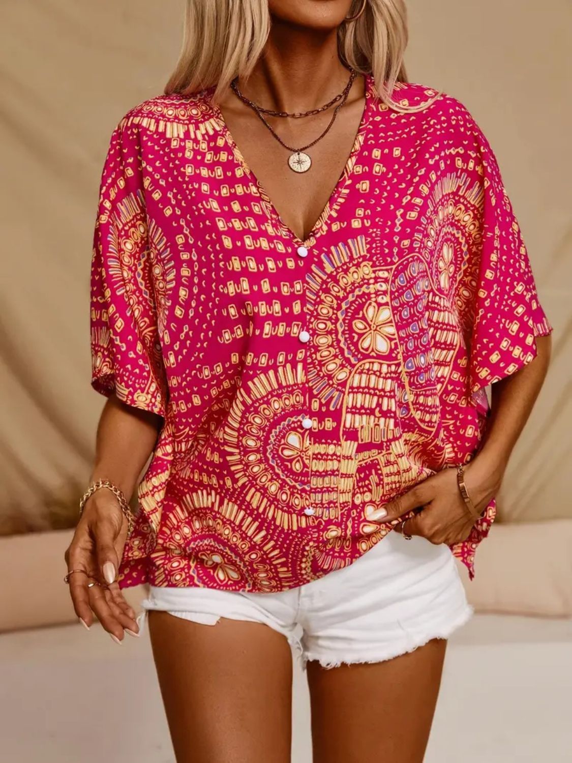Printed top with a V-neck and half sleeves in an opaque weave – view 5