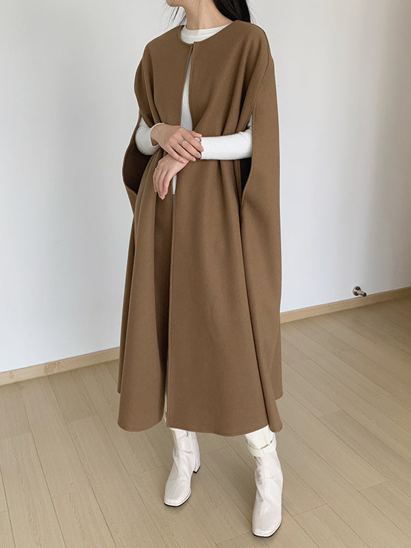Sleeveless longline cape with a round neck and open front