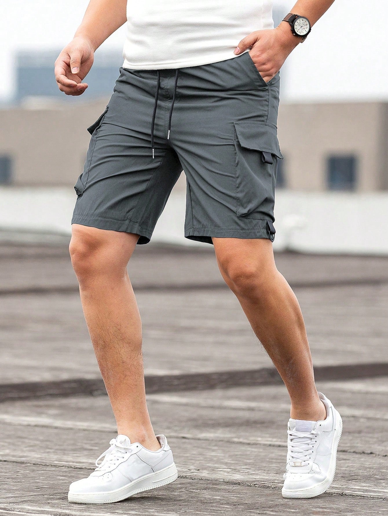 Men's Cargo Shorts – Slim Fit & Breathable – Modern Design for Leisure - product view
