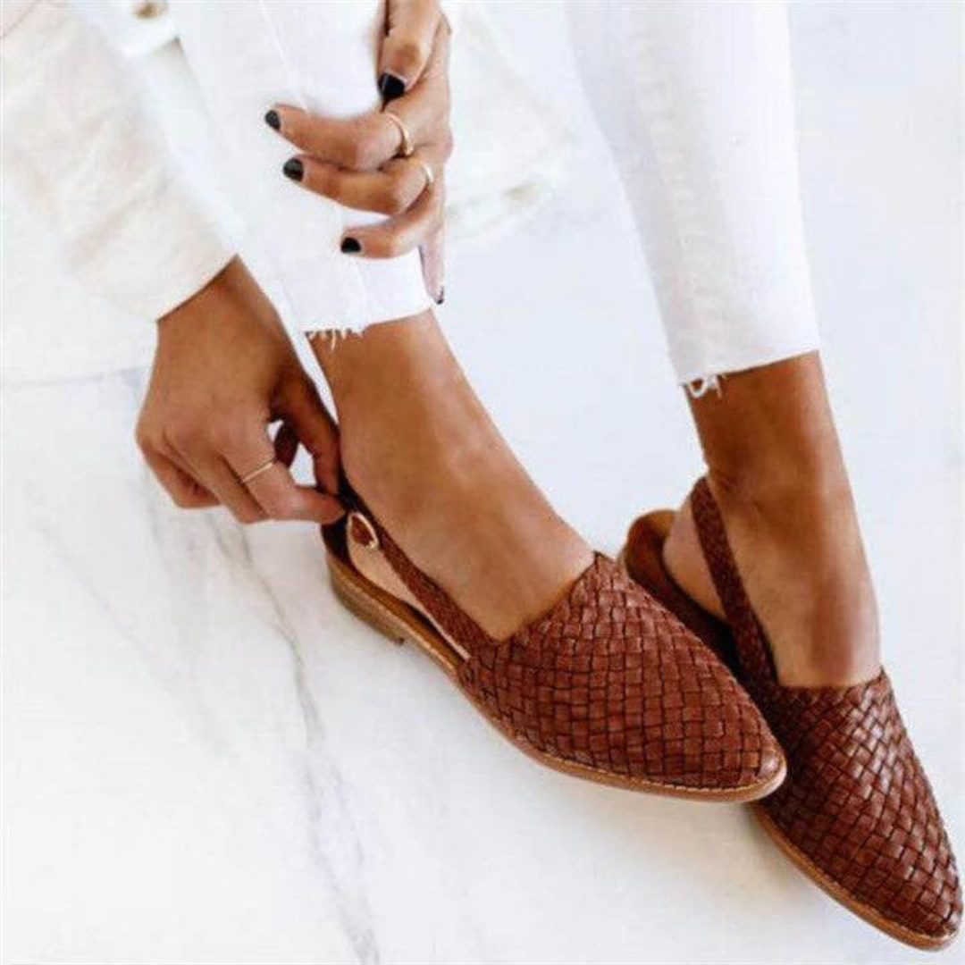 Women's Shoes - Elegant Woven Vegan Leather Ballerinas