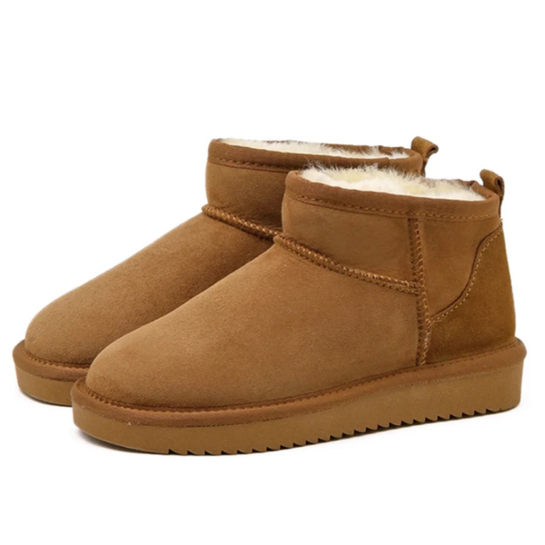 Women's faux fur-lined mini boots in a suede look in chestnut