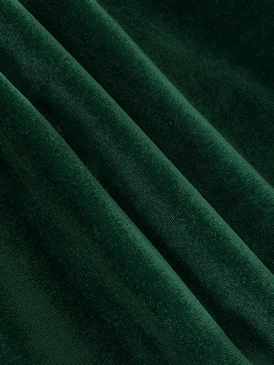 Fitted velvet blazer with a peak lapel and single button