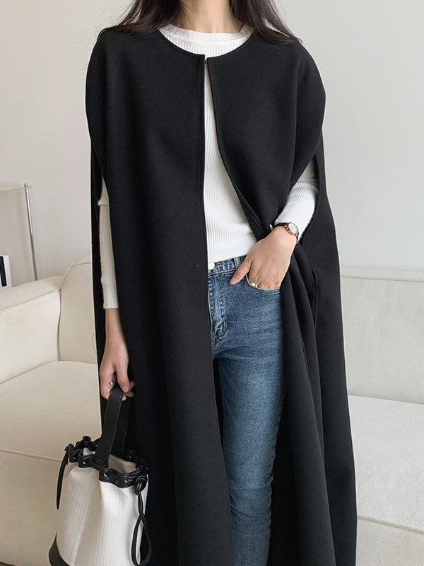 Sleeveless longline cape with a round neck and open front