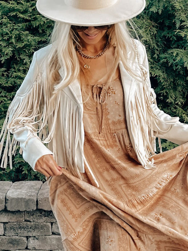 Short fringed jacket with a notch lapel and open front