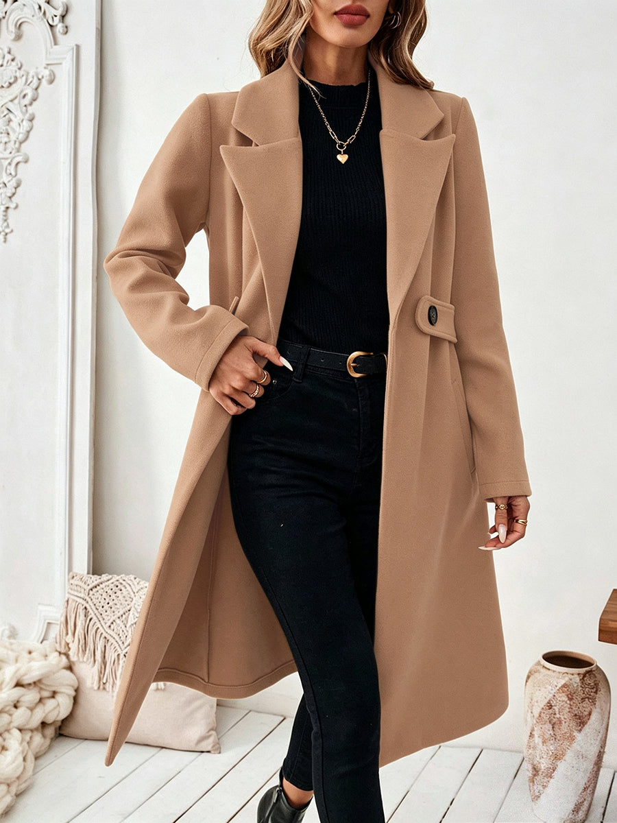 Longline coat with a wide notch lapel and a button at the waist in camel