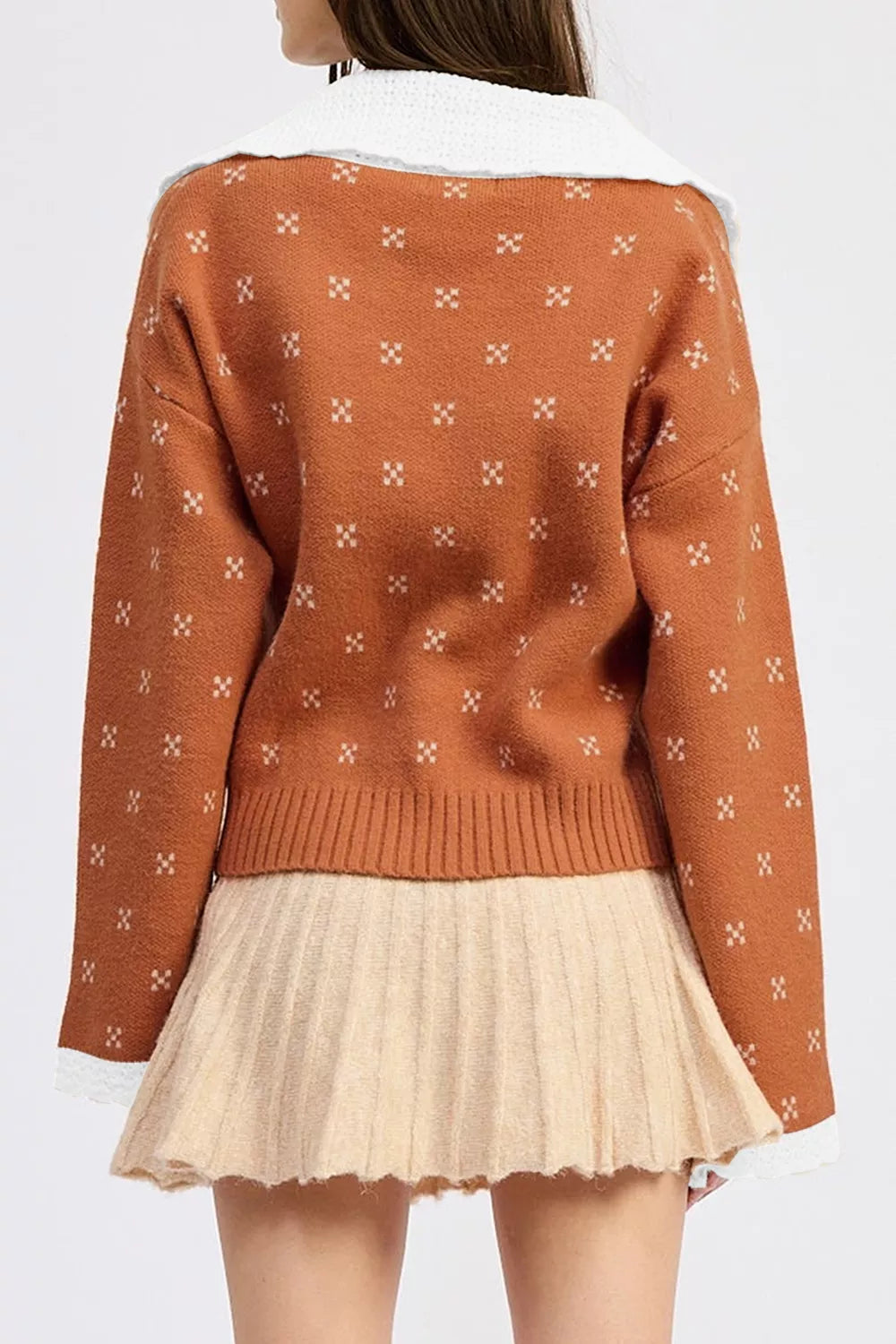 Women's peter pan collar terracotta cardigan - detail