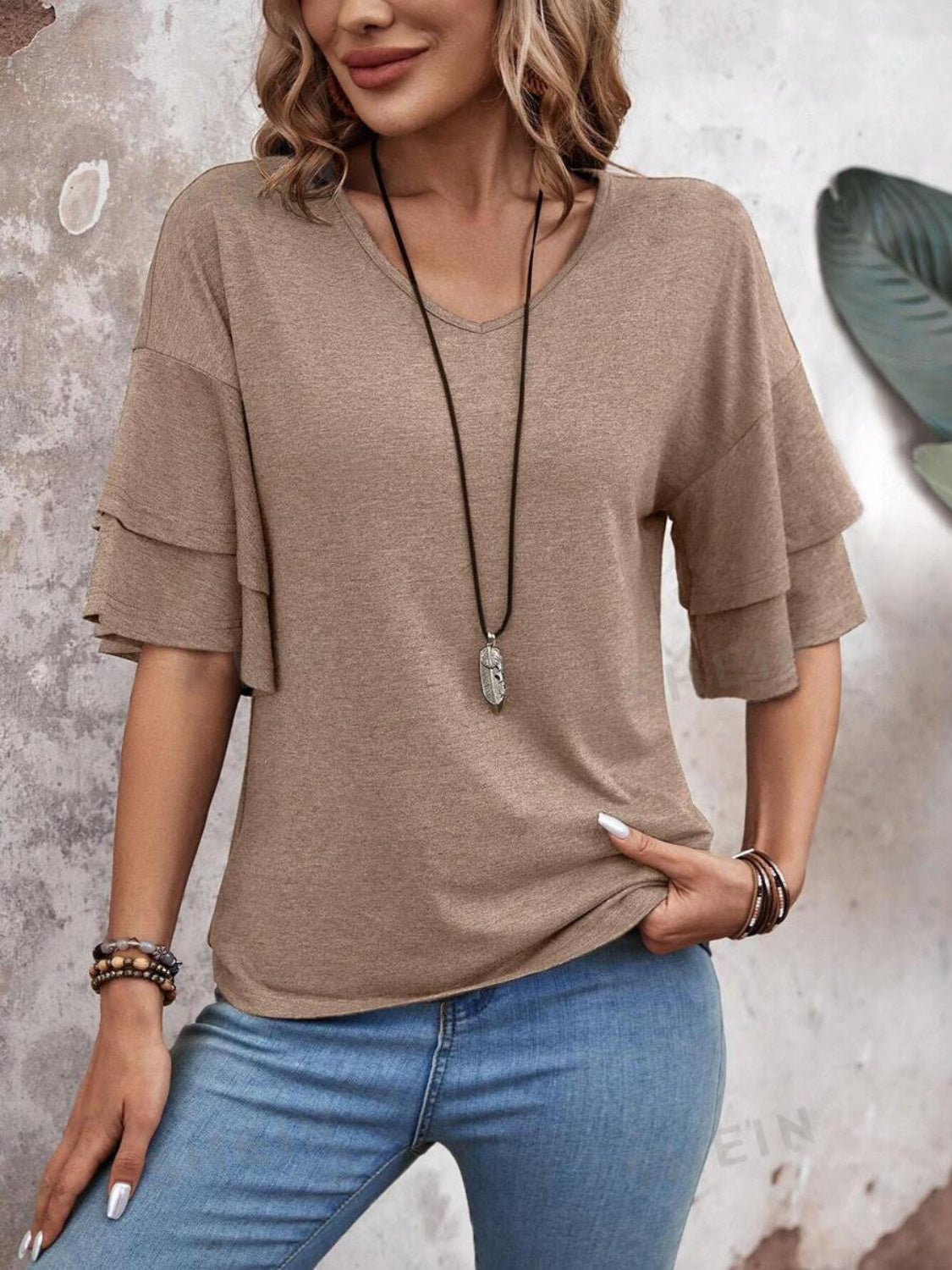 Women's layered flutter sleeve blouse - detail