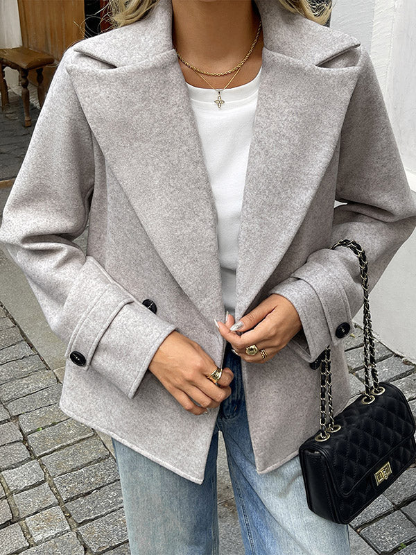 Light grey cropped jacket in a brushed wool-look cloth with a wide lapel