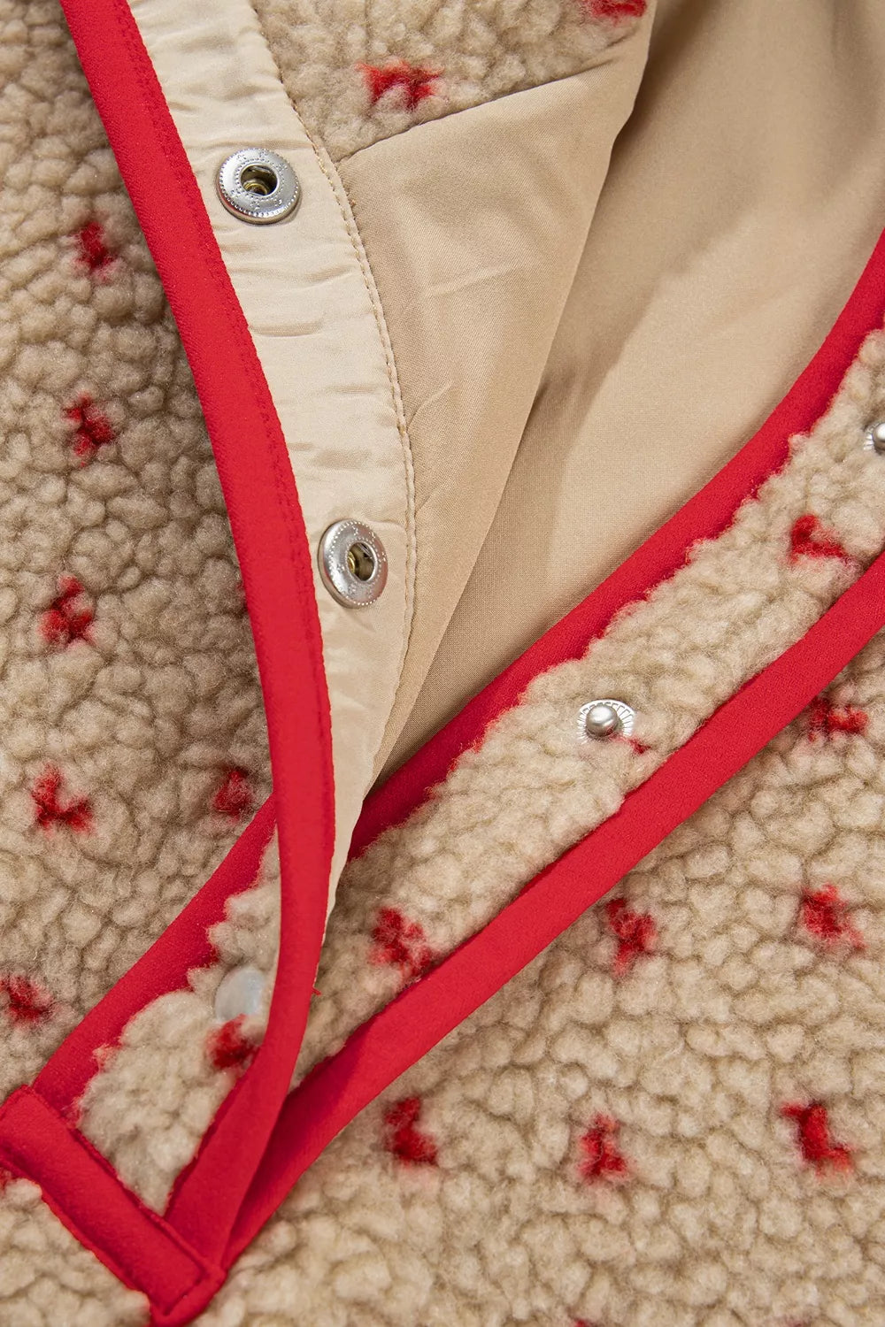 Women's heart print fleece sweatshirt - detail