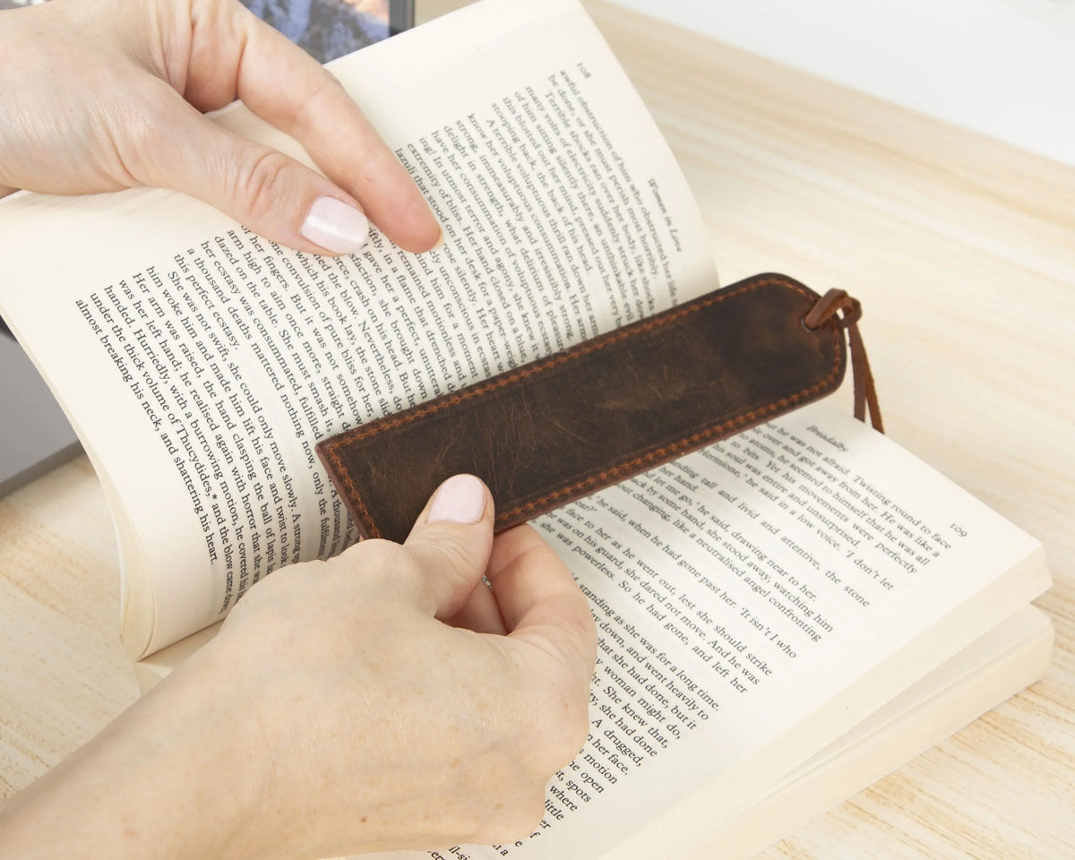 Leather Bookmark – Full-grain leather – view 26