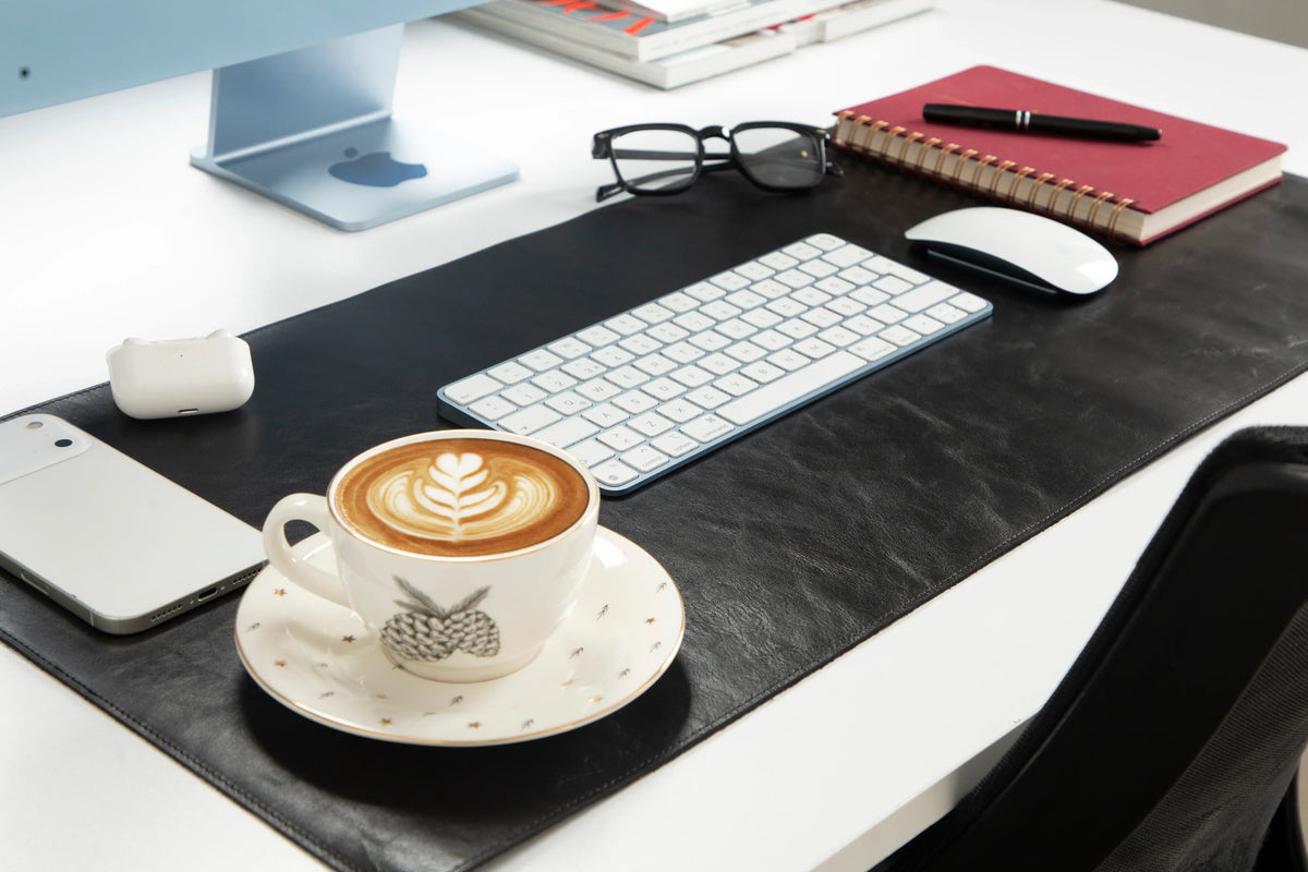 Leather Desk Mat – Full-grain leather – view 14