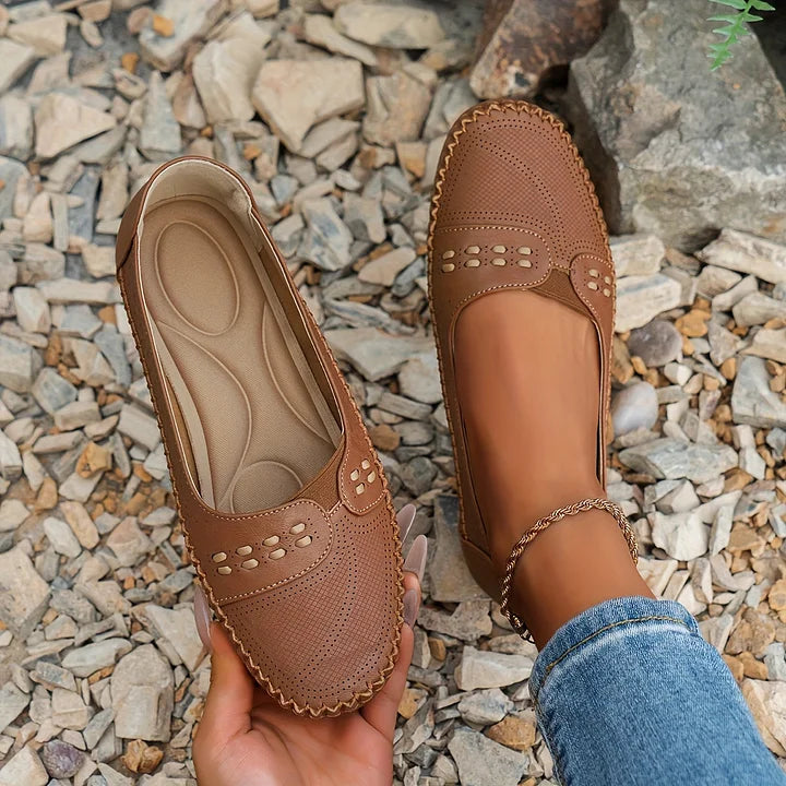 Women's Shoes - Stylish Orthopedic Shoes in Beige