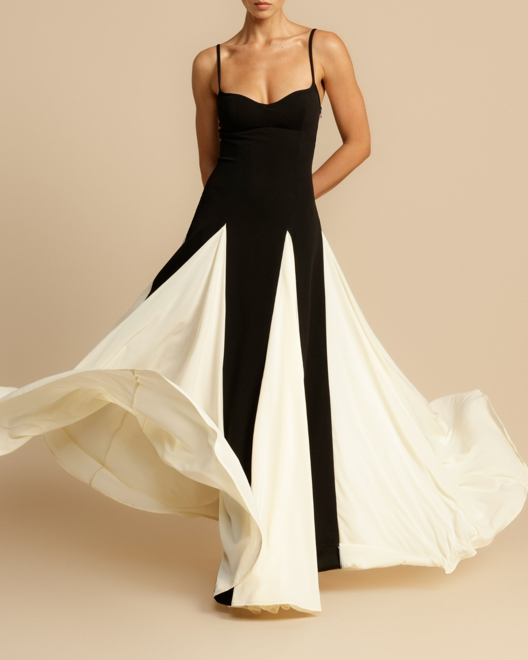 Women's Tulle Maxi Dress – Flowing Elegant Wedding Guest – side view