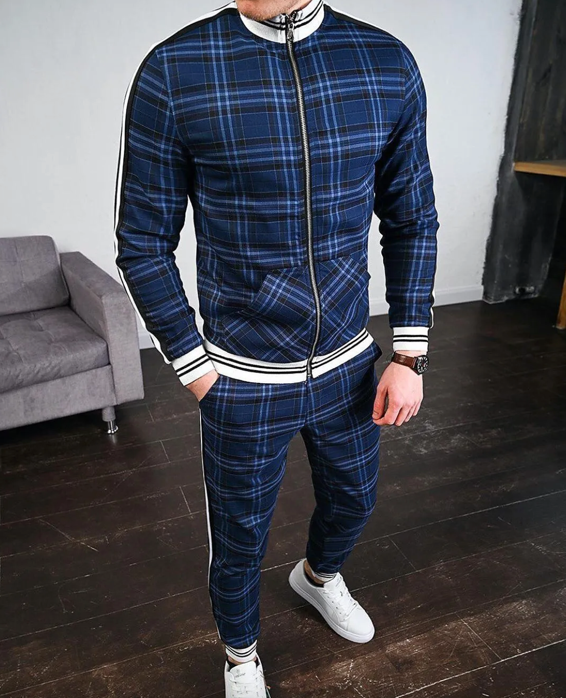 Men's Two-Piece Set - Stylish Autumn Look - view 2
