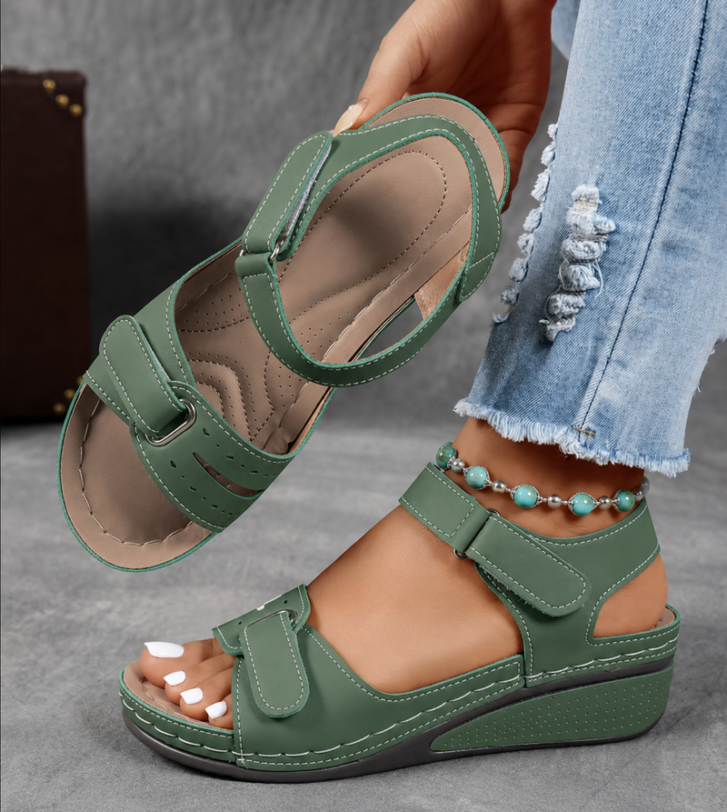 Women's Sandals - Orthopedic Sandals with Wedge Heel in Green