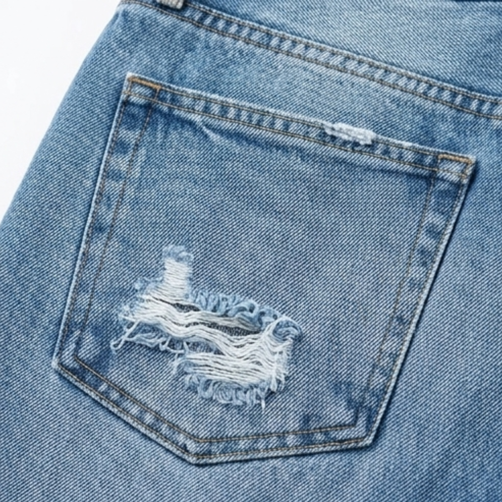 Women's cropped straight leg jeans - detail