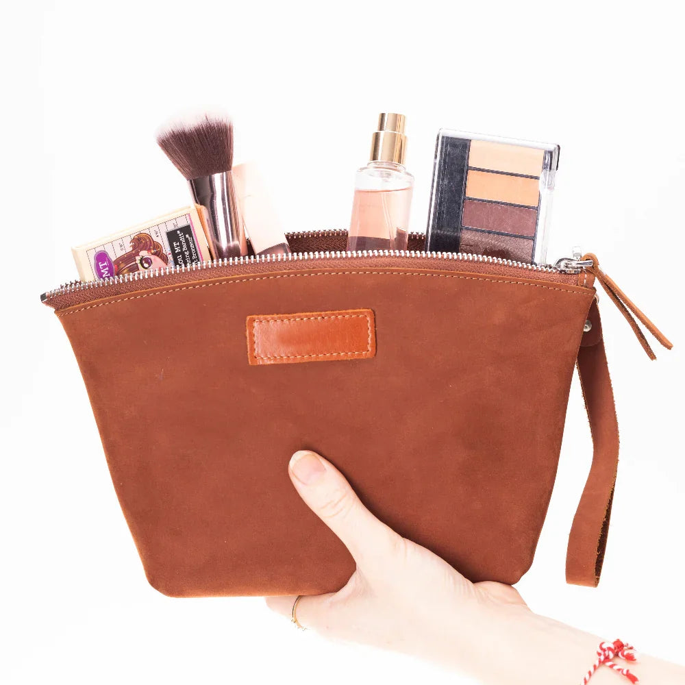 Leather Make-up Bag – Full-grain leather – view 13