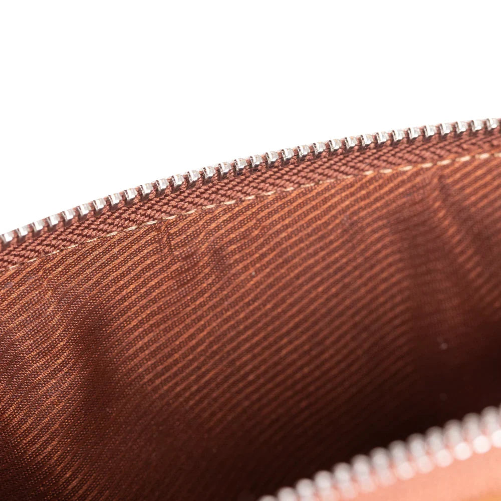 Leather Make-up Bag – Full-grain leather – view 16
