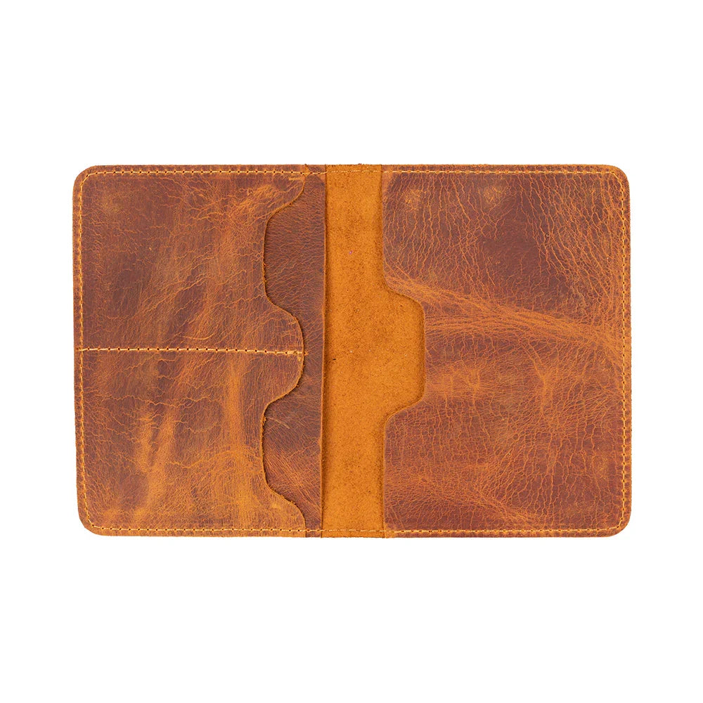 Leather Passport Holder in Moccasin