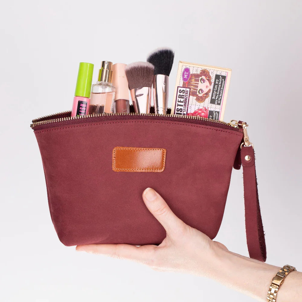 Leather Make-up Bag – Full-grain leather – view 20