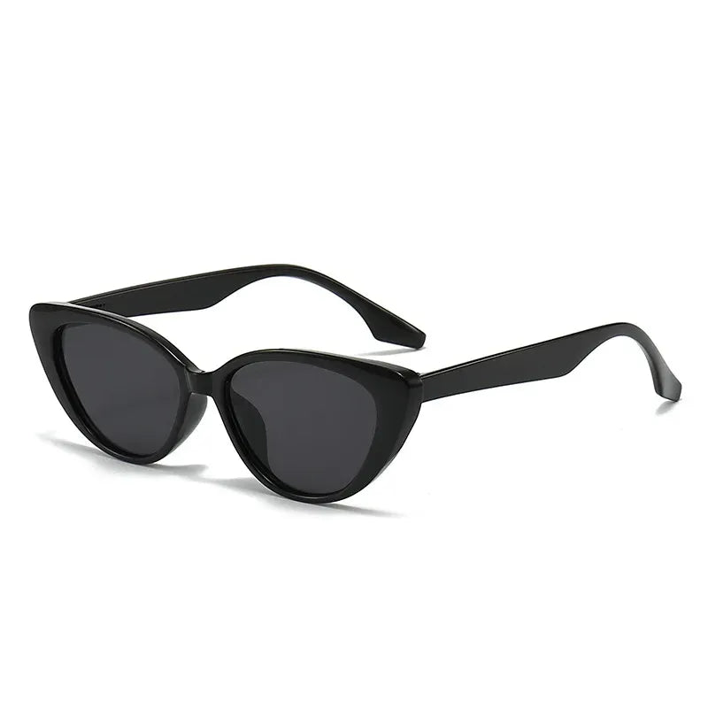 Cat eye sunglasses with a slim retro acetate frame