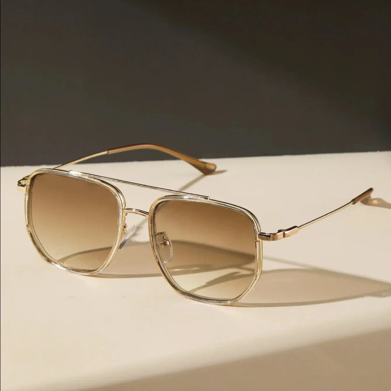Women's Felina Polished Metal Sunglasses – UV400 Style – feature detail