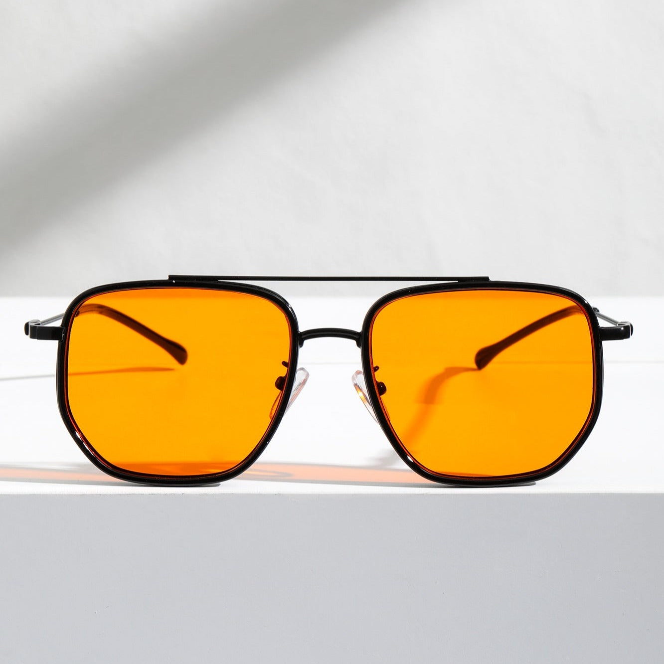 Women's Felina Polished Metal Sunglasses – UV400 Style – detail view