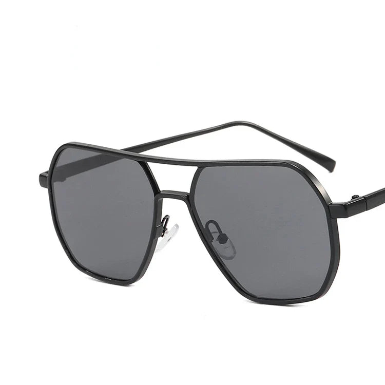 Unisex RetroVision Sunglasses – UV400 Classic Style – front view
