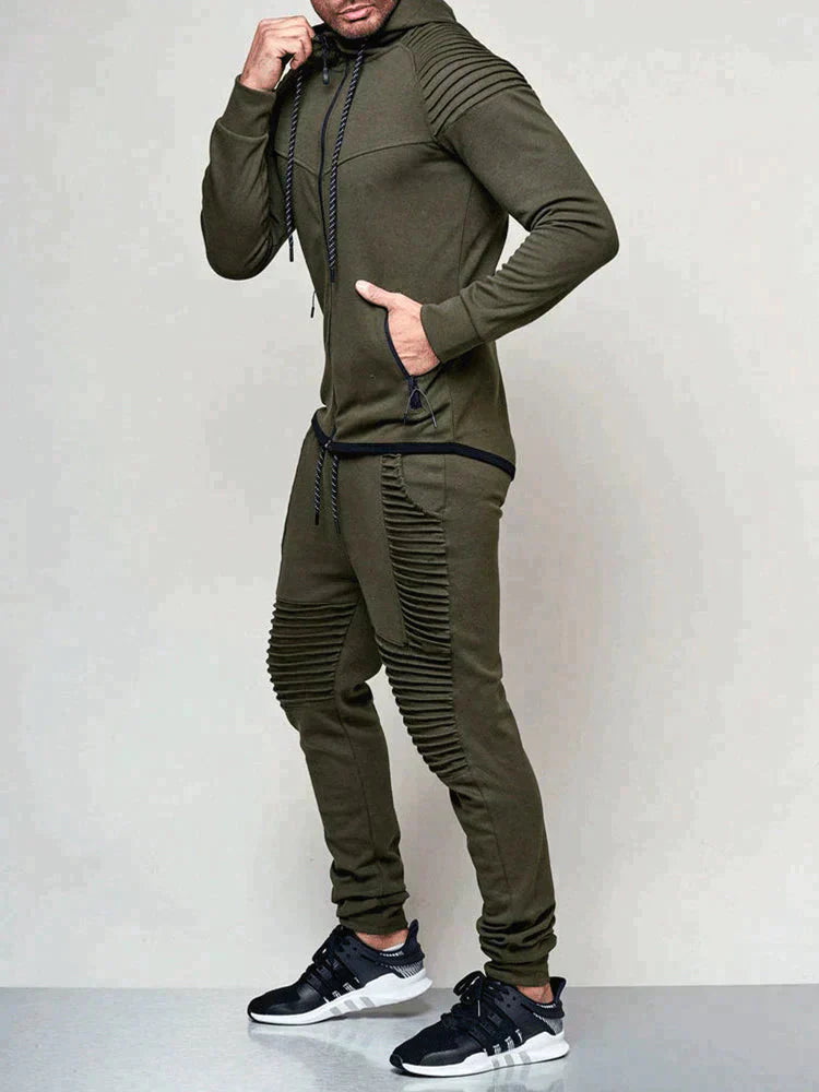 Men's Sports Two-Piece Tracksuit - Fitness & Leisure Co-Ord in Light Grey — detail view