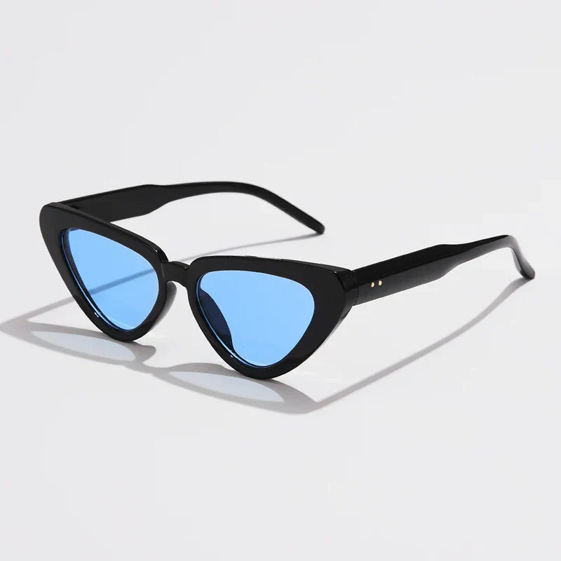 Women's Monroe Retro Sunglasses – UV400 Fashion Style – full length view