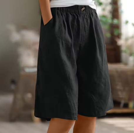 Women's Shorts - Relaxed Summer Fit in Green