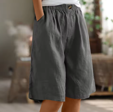 Women's Shorts - Relaxed Summer Fit in Army Green
