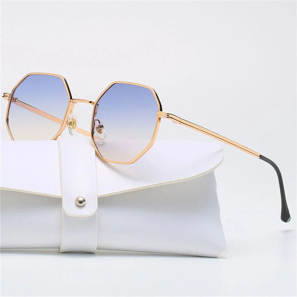Women's Tatum Classic Sunglasses – Polished Metal UV400 – lifestyle shot