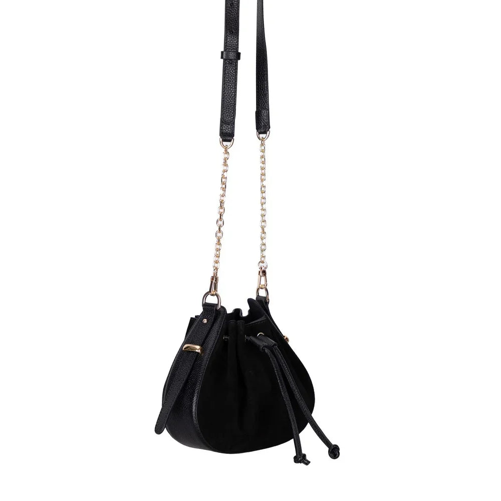 Women's Leather Bag in Black