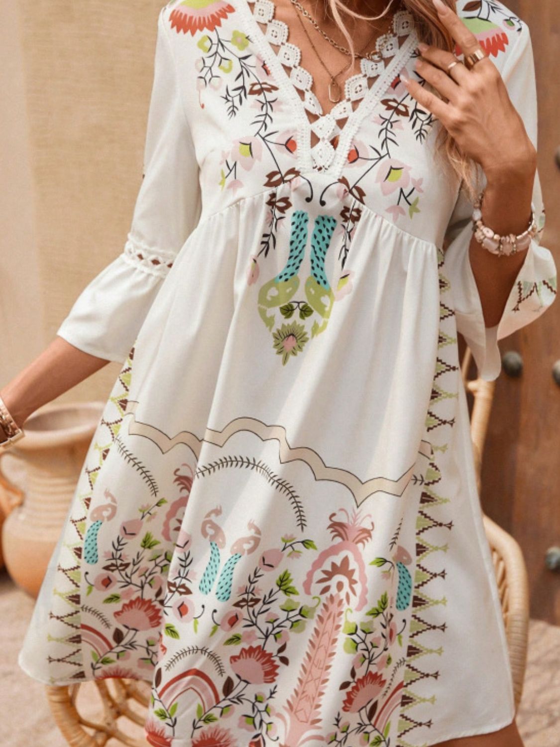 Women's embroidery-look print dress - detail