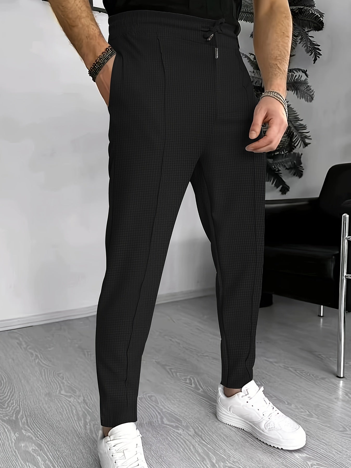 Men's Waffle Texture Stretch Trousers - product view | SAINT DOR