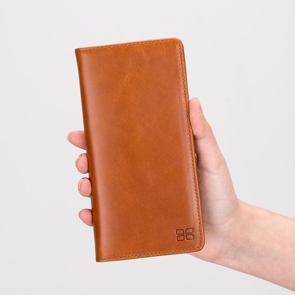 Leather Wallet in Sandy Tan