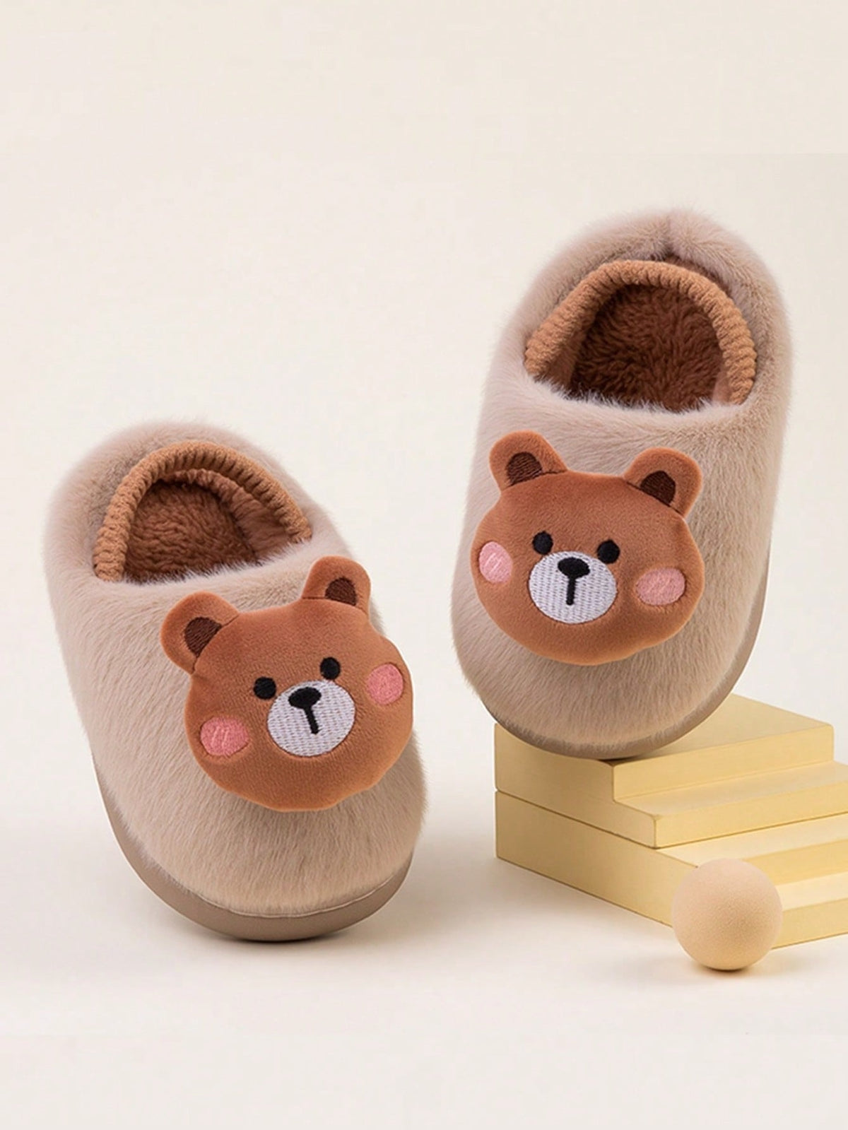 Plush slippers for boys with a bear face on the toe, brown plush lining and a ribbed collar - beige