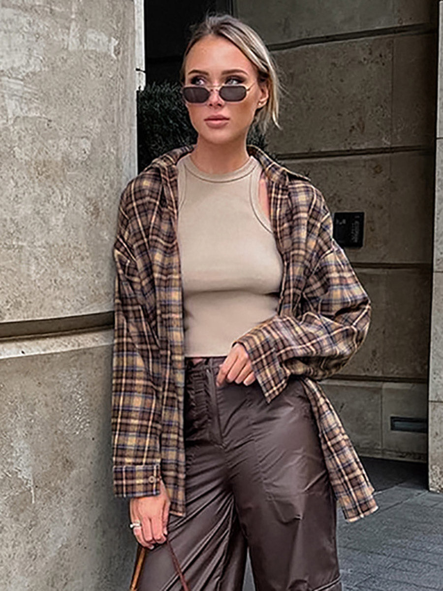 Oversized brown check shacket with a contrast collar and chest pockets