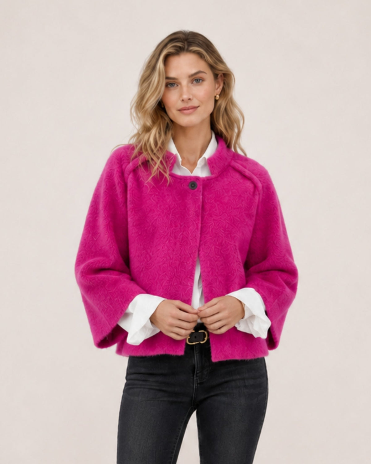 Women's cropped cape jacket with a stand collar and wide sleeves - fuchsia