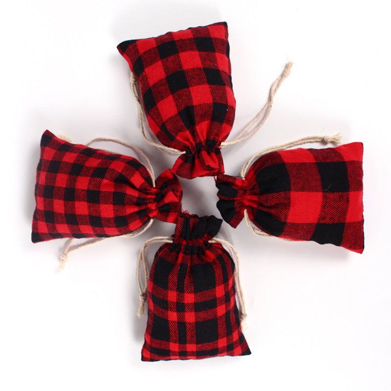 Check fabric Christmas gift bags with a natural drawstring