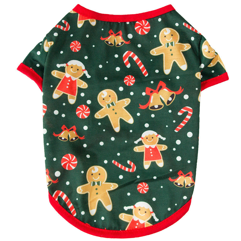 Christmas T-shirt for dogs with short sleeves and an all-over festive print - green gingerbread