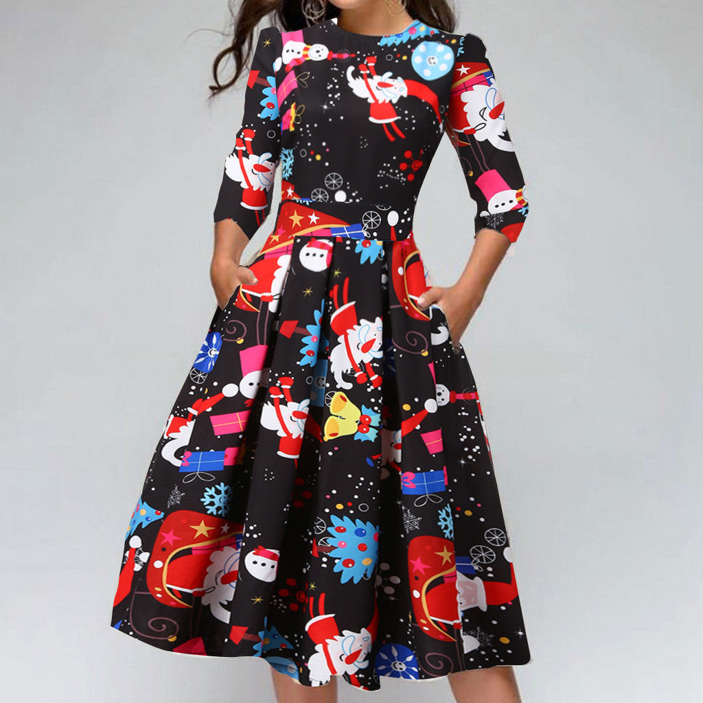 Women's Christmas midi dress with three-quarter sleeves and pleated skirt - black gift print