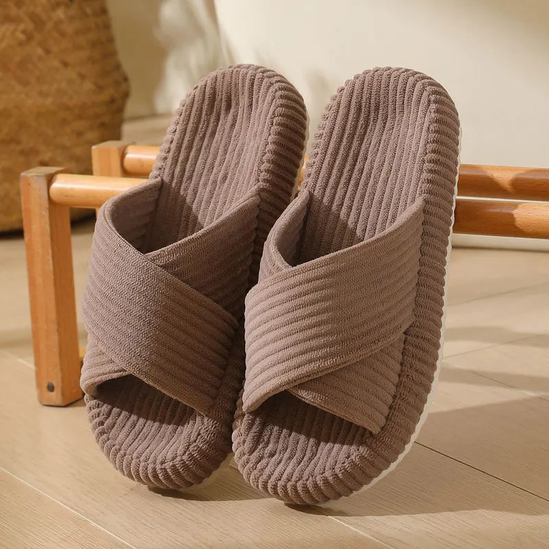 Corduroy sliders with crossed straps, open toe and thick sole - brown