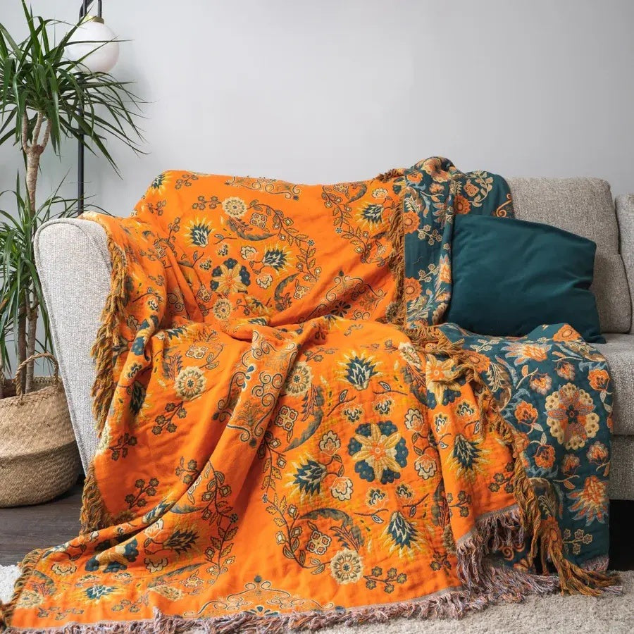 Cotton gauze throw with a floral print and fringe - view 3