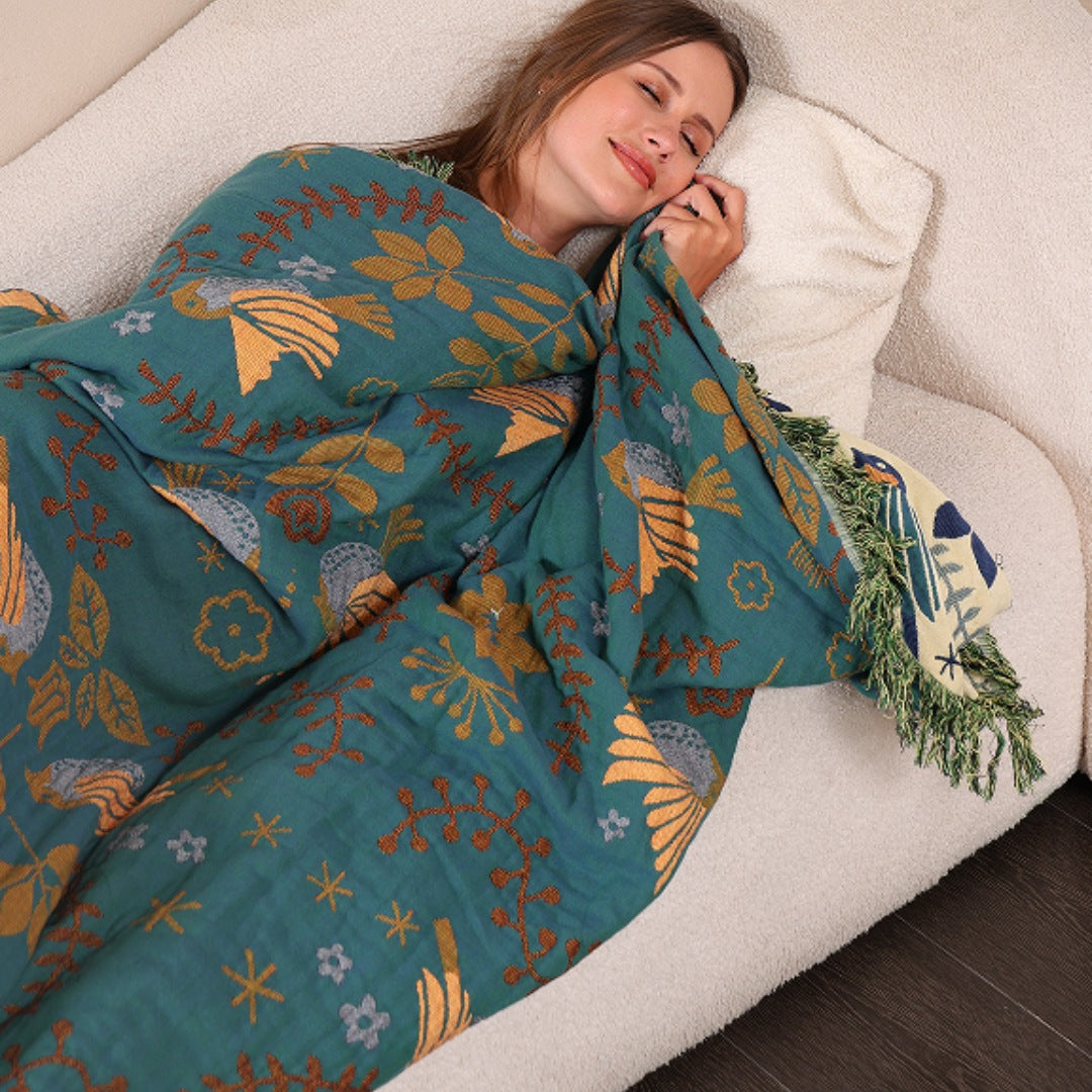 Cotton throw with a Scandinavian bird pattern and fringe - view 4