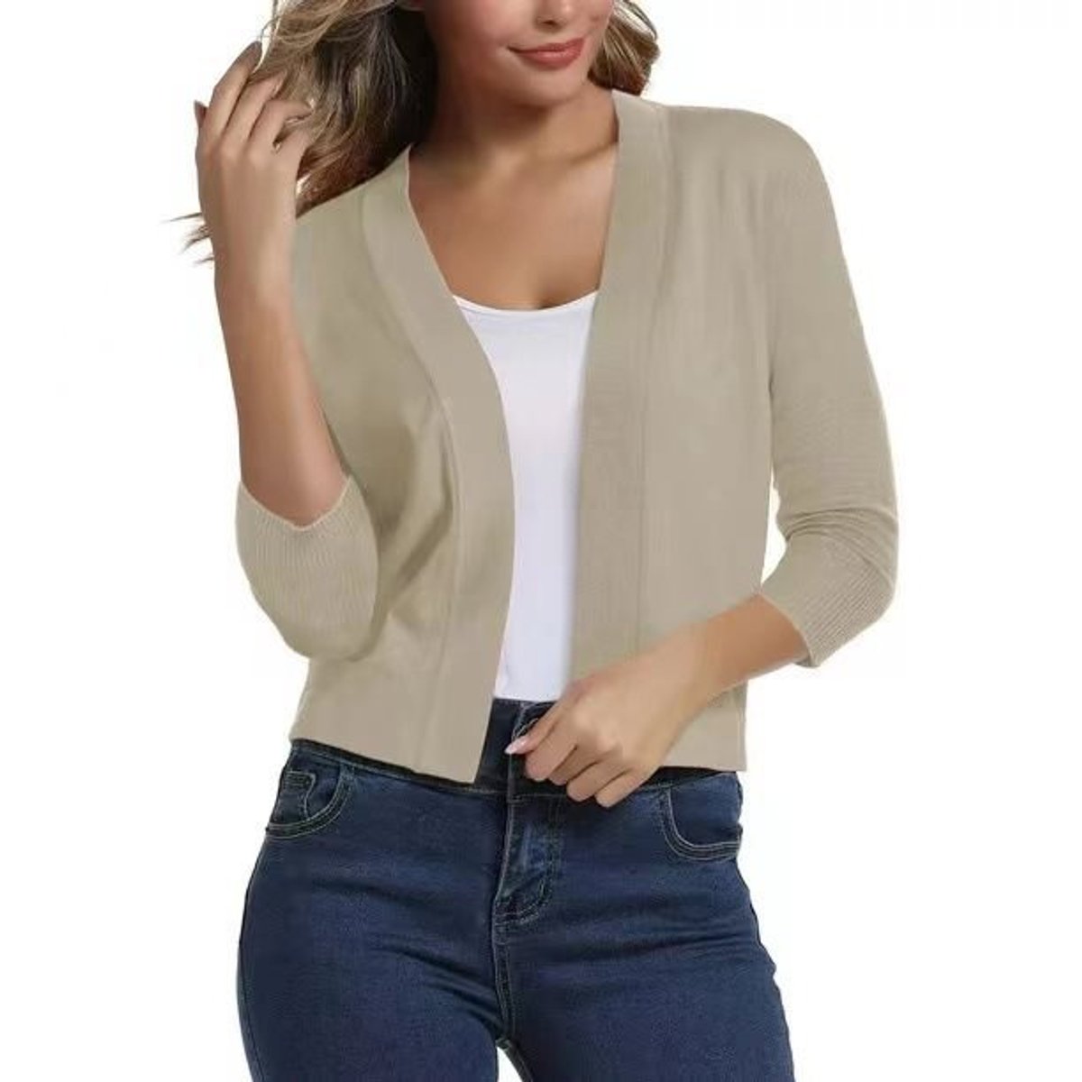 Women's cropped open front cardigan in a fine knit with three-quarter sleeves - beige